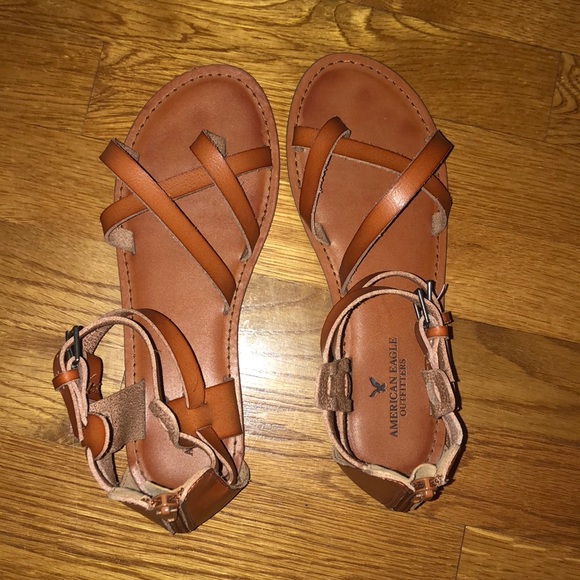 american eagle strappy sandals